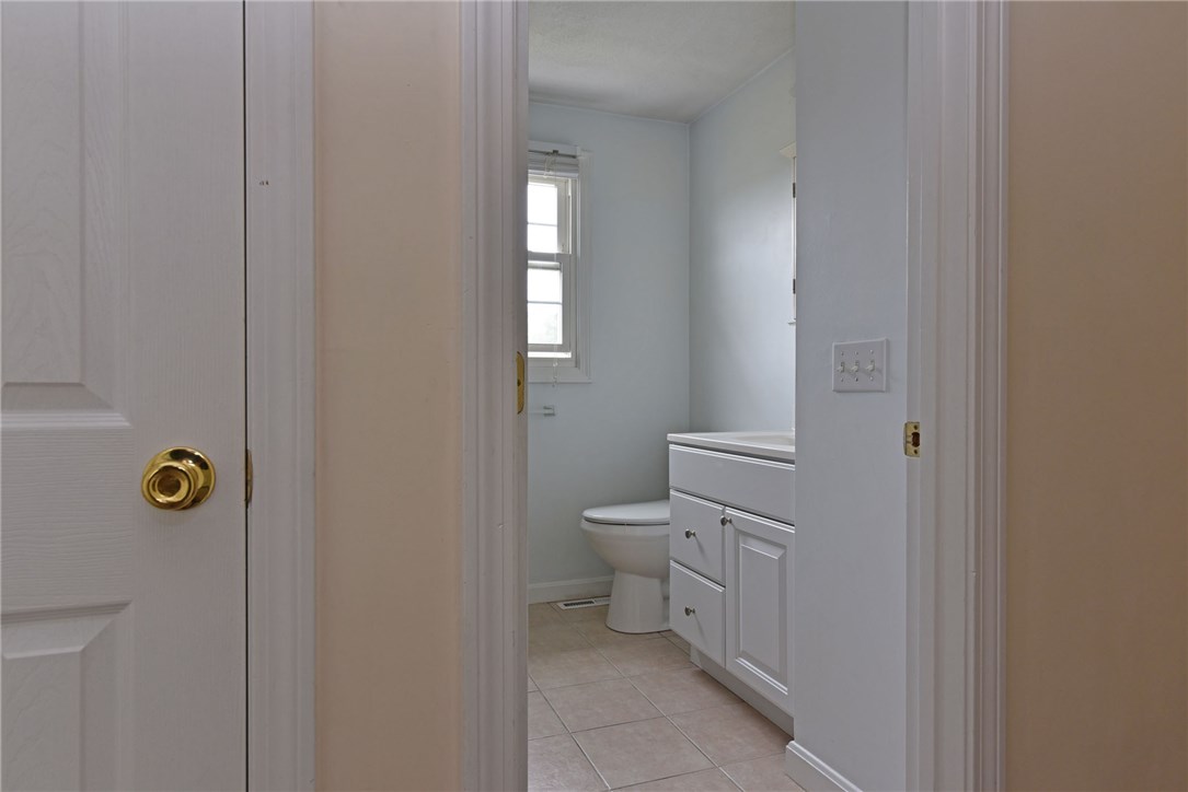 5804 Post Road, Unit 7 Warwick, RI 02818 - Photo 15 of 17