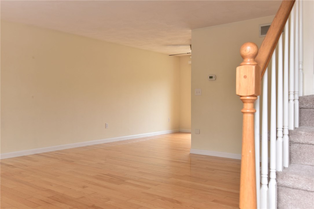 5804 Post Road, Unit 7 Warwick, RI 02818 - Photo 4 of 17