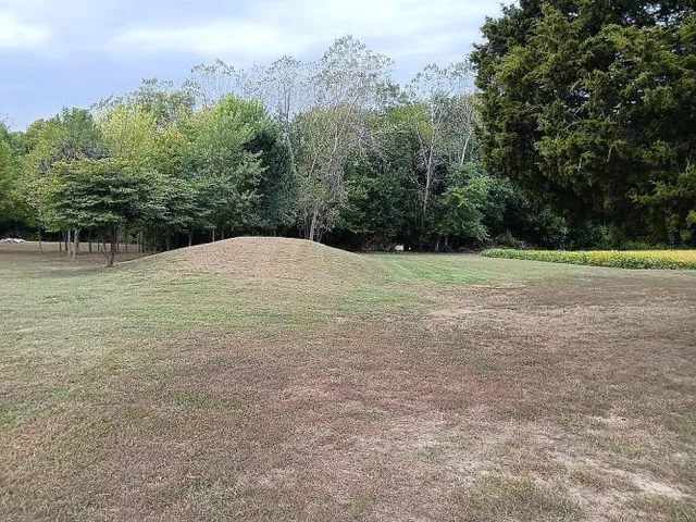 $725,000 | 21617 Emerald Road, Carlyle, IL 62231