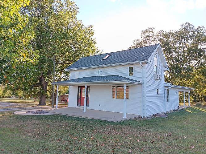 21617 Emerald Road Carlyle, IL 62231 - Photo 6 of 66