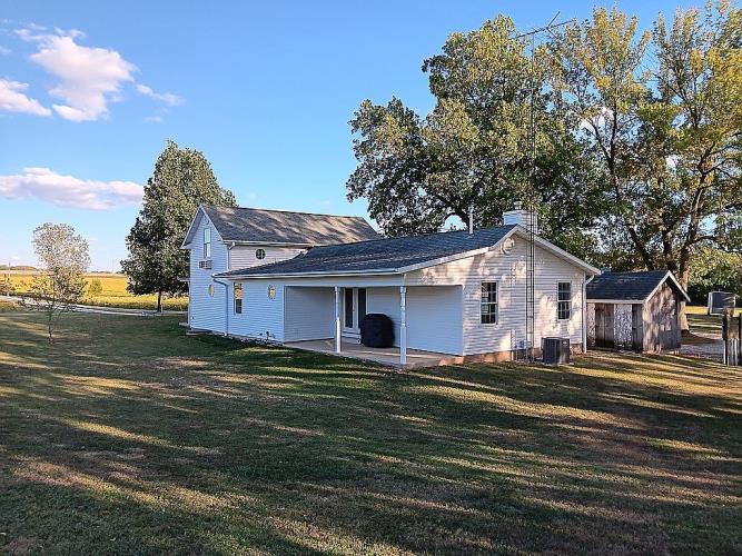 21617 Emerald Road Carlyle, IL 62231 - Photo 7 of 66