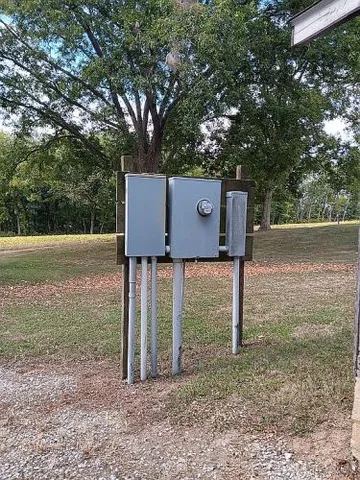 $725,000 | 21617 Emerald Road, Carlyle, IL 62231