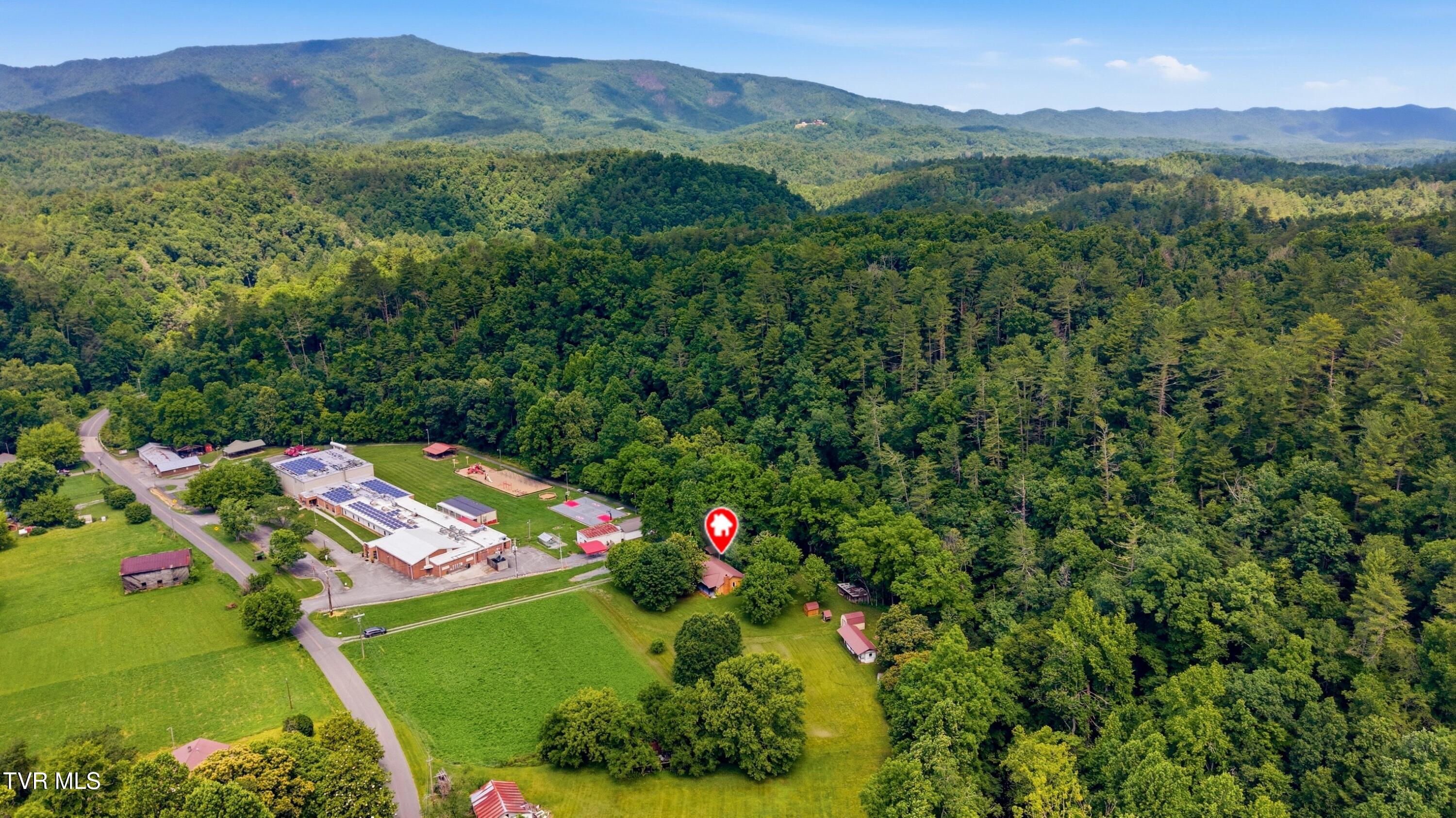 4124 Big Creek Road Hartford, TN 37753 - Photo 41 of 56 041-4124BigCreekRoad-Hartford-TN-37753-S