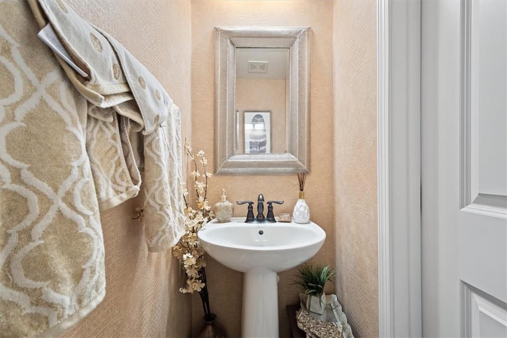 300 Rosecliff Road Wexford, PA 15090 - Photo 23 of 42 Gallery Image 23