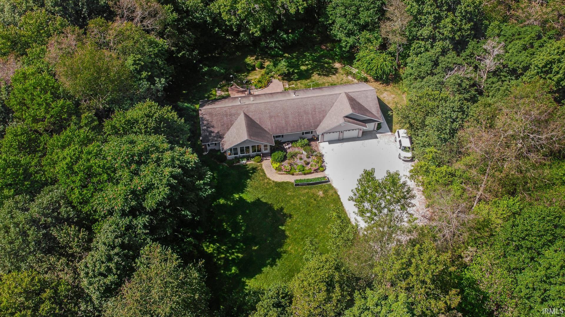 14603 Upas Road Culver, IN 46511 - Photo 5 of 36
