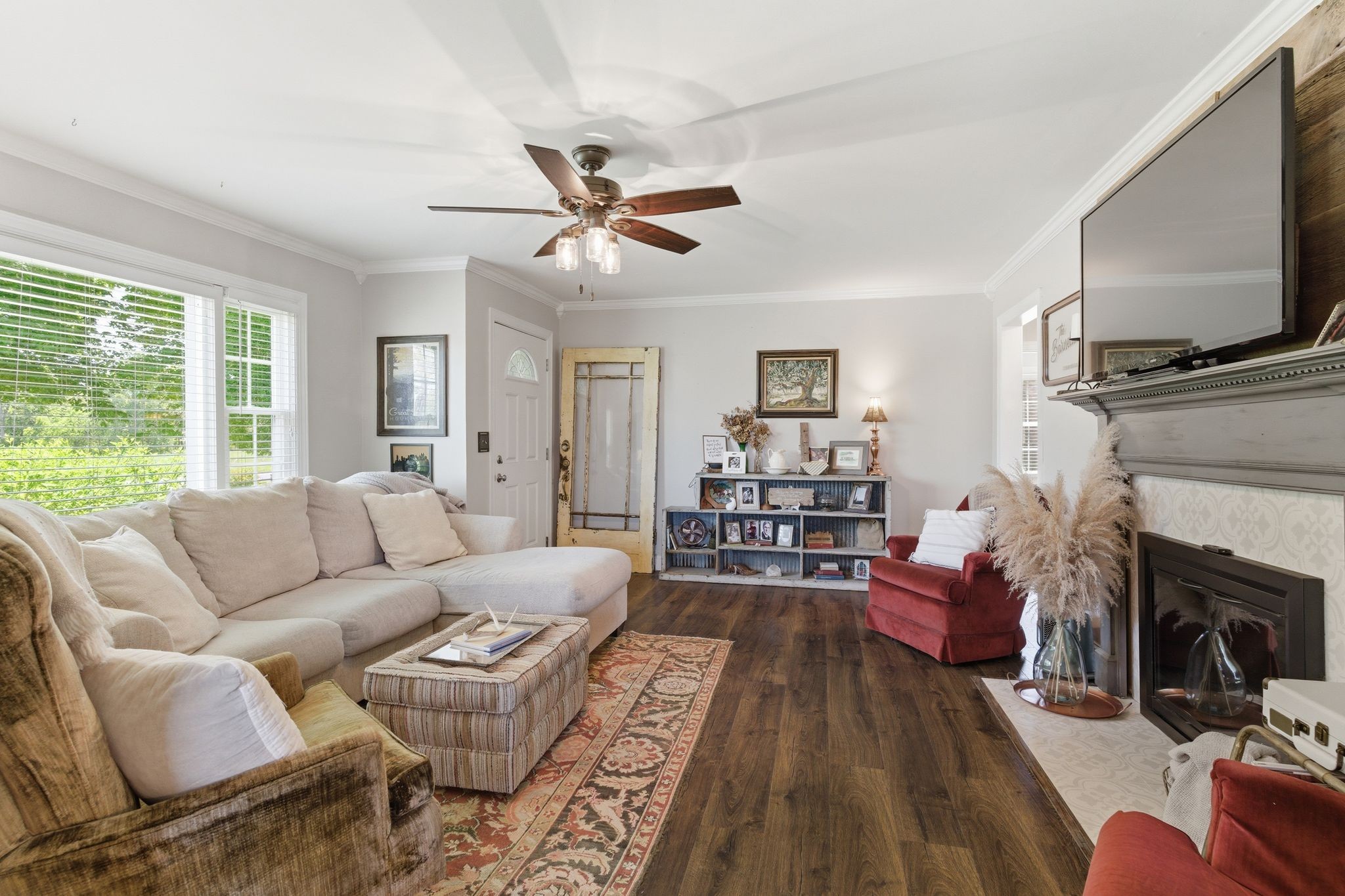 601 North Palmers Chapel Road White House, TN 37188 - Photo 2 of 37