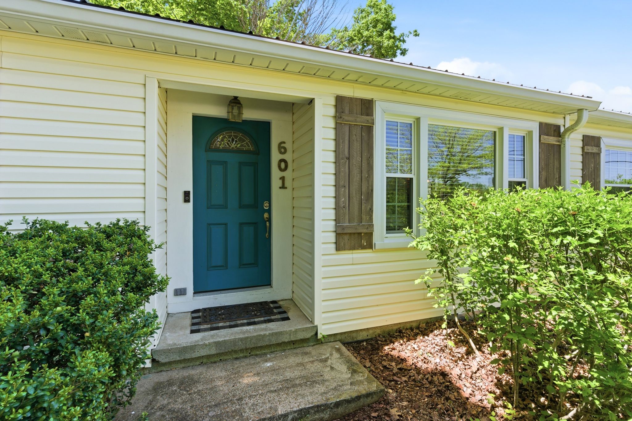 601 North Palmers Chapel Road White House, TN 37188 - Photo 35 of 37