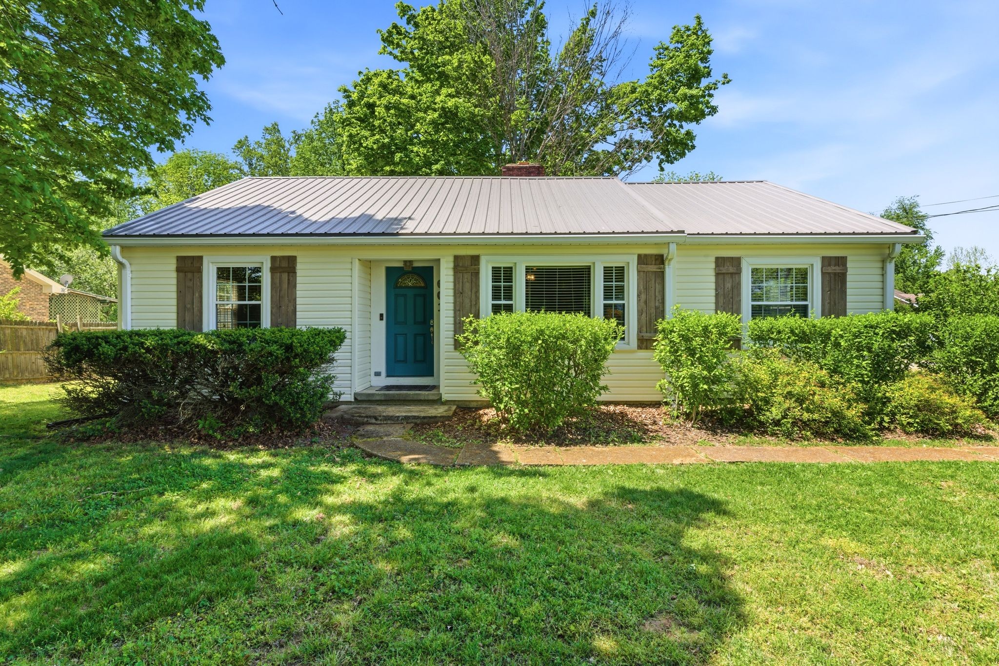 601 North Palmers Chapel Road White House, TN 37188 - Photo 36 of 37