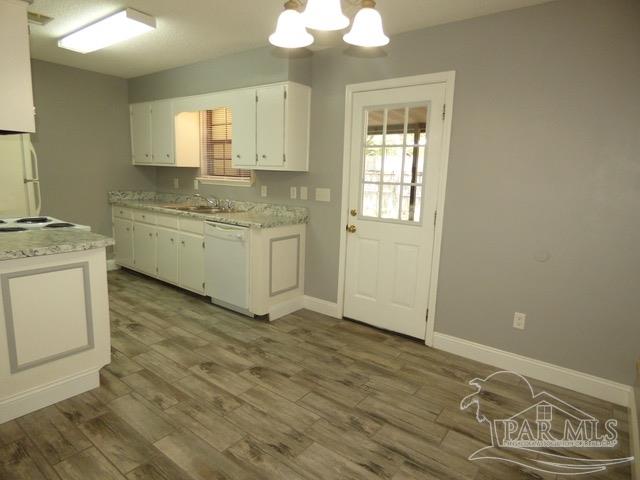 10620 Tanton Road Pensacola, FL 32506 - Photo 8 of 29 Gallery Image 8