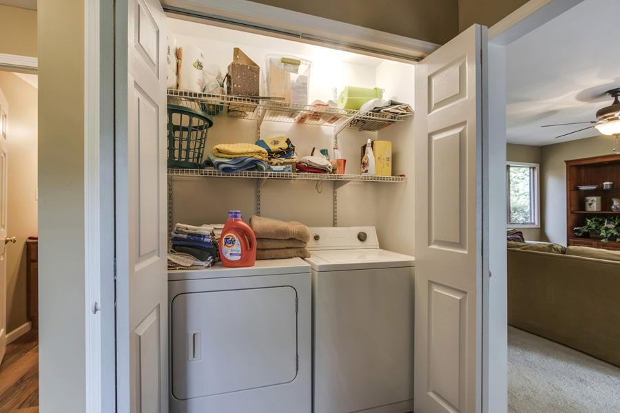 820 Red Cloud Road Ten Mile, TN 37880 - Photo 24 of 40 24_RedCloudRoad_820_Laundry