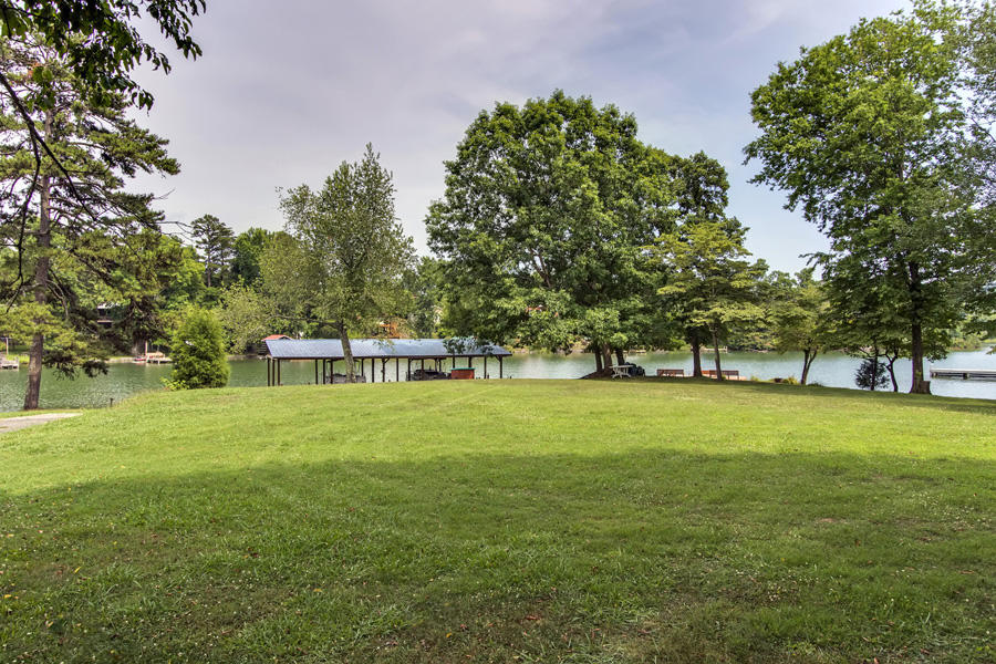 820 Red Cloud Road Ten Mile, TN 37880 - Photo 37 of 40 37_RedCloudRoad_820_CommonArea