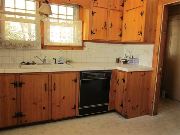 77 Mayfair Avenue Springfield, MA 01104 - Photo 14 of 29 Gallery Image 14
