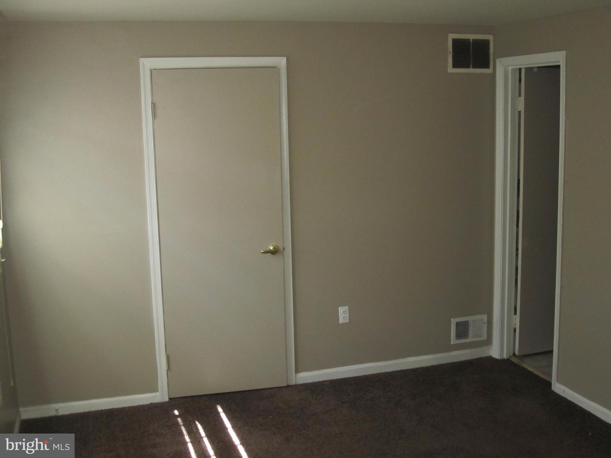 1236 Palmer Road, Unit 109 Fort Washington, MD 20744 - Photo 4 of 18 Ensuite Bedroom
