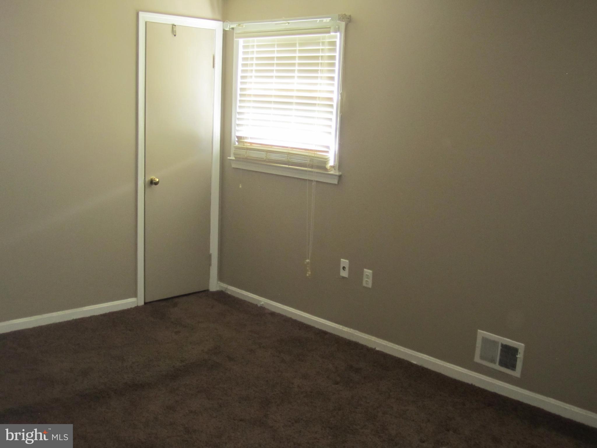 1236 Palmer Road, Unit 109 Fort Washington, MD 20744 - Photo 6 of 18 Ensuite Bedroom
