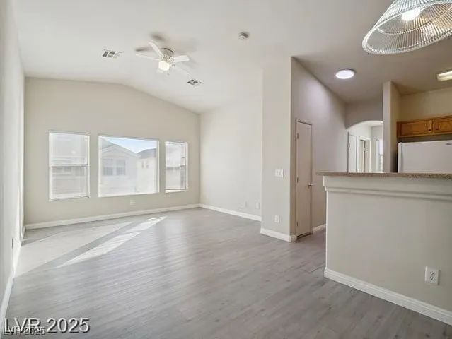 $1,300 | 4675 Color Up Court, Unit 101, Las Vegas, NV 89122