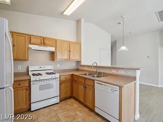 $1,300 | 4675 Color Up Court, Unit 101, Las Vegas, NV 89122