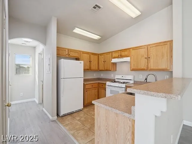 $1,300 | 4675 Color Up Court, Unit 101, Las Vegas, NV 89122