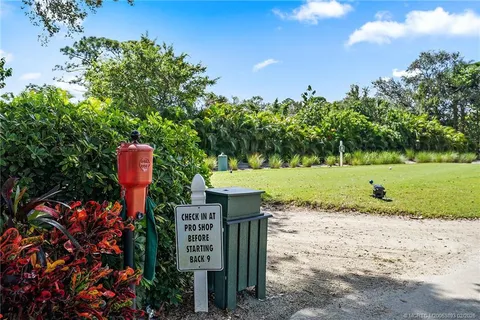 $439,000 | 12921 Southeast Crooked Stick Lane, Hobe Sound, FL 33455