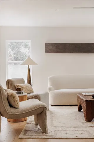 $499,000 | 5204 Hedgewood Drive, Austin, TX 78745