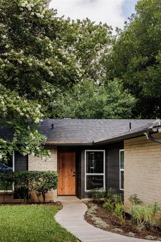 $499,000 | 5204 Hedgewood Drive, Austin, TX 78745