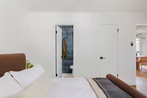 $499,500 | 5204 Hedgewood Drive, Austin, TX 78745