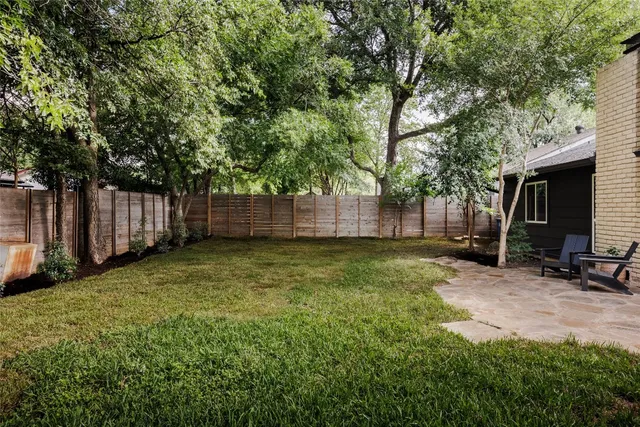 $499,000 | 5204 Hedgewood Drive, Austin, TX 78745