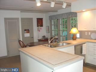 722 Mancill Road Wayne, PA 19087 - Photo 3 of 6