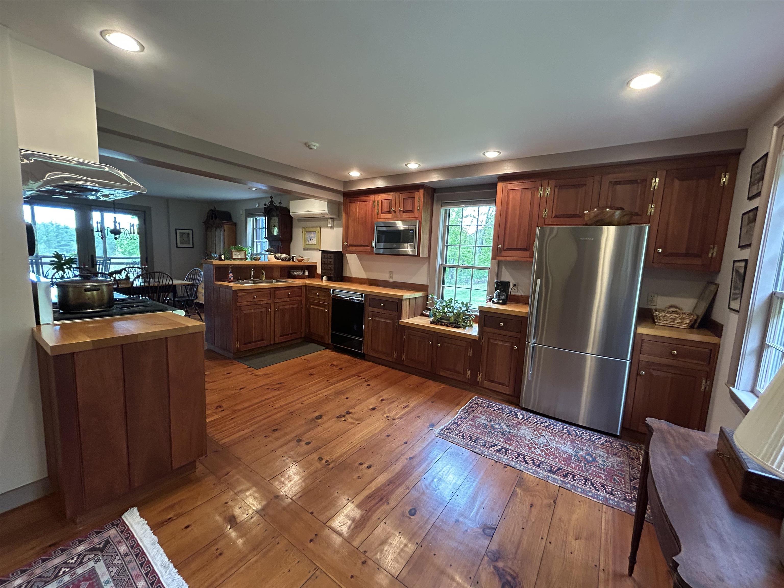 50 Moulton Ridge Road Kensington, NH 03833 - Photo 14 of 47
