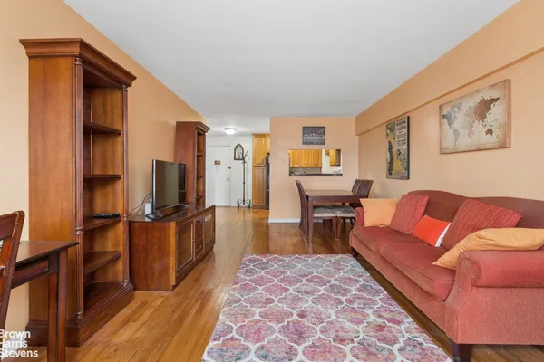 $325,000 | 94-11 59th Avenue, Unit G6 | Elmhurst