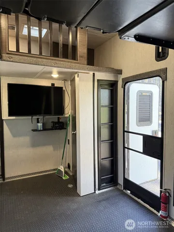 $180,000 | 170 Pumphouse Hill Drive, Cle Elum, WA 98922