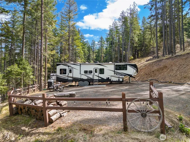 a view of a park with some trees