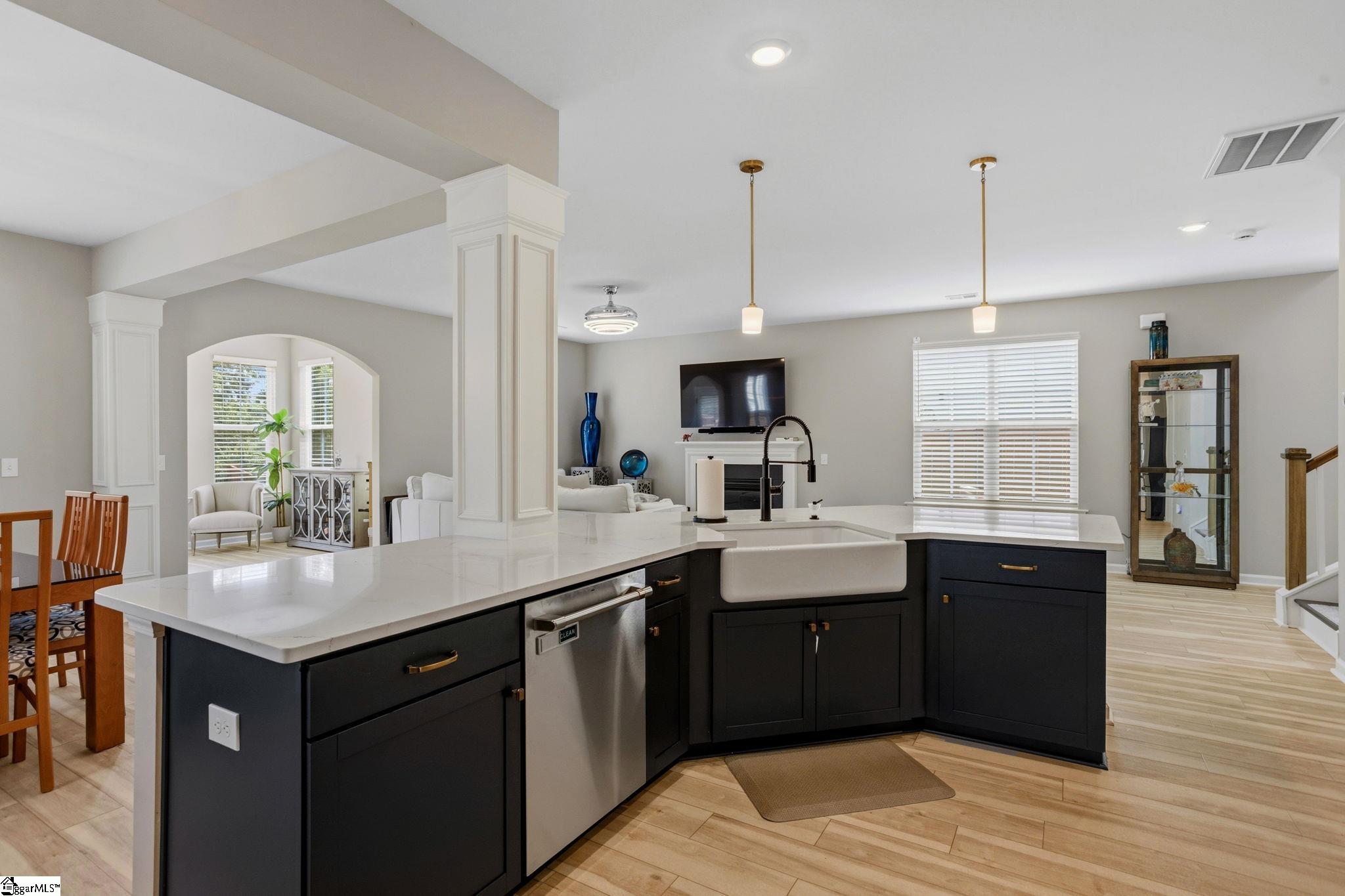 121 Hyssop Court Greenville, SC 29607 - Photo 14 of 42