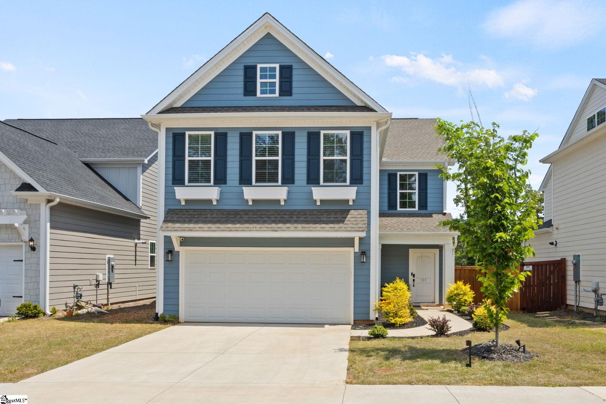 121 Hyssop Court Greenville, SC 29607 - Photo 2 of 42