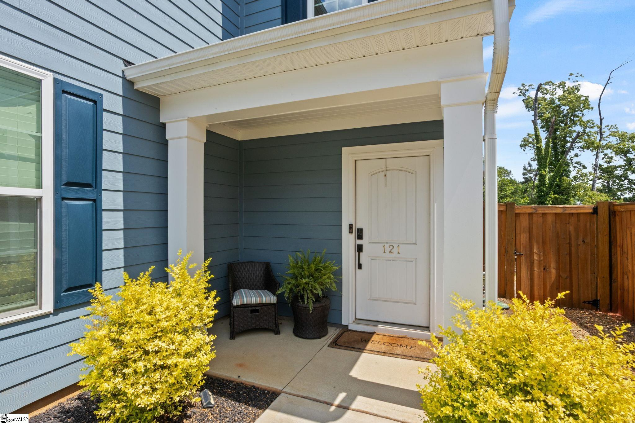 121 Hyssop Court Greenville, SC 29607 - Photo 4 of 42