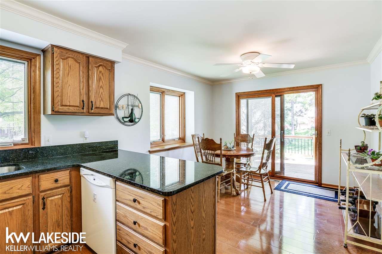 1196 Maple Leaf Drive Rochester Hills, MI 48309 - Photo 10 of 26