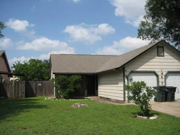 $1,350 | 12407 Tree Line Drive, Unit B, Austin, TX 78729