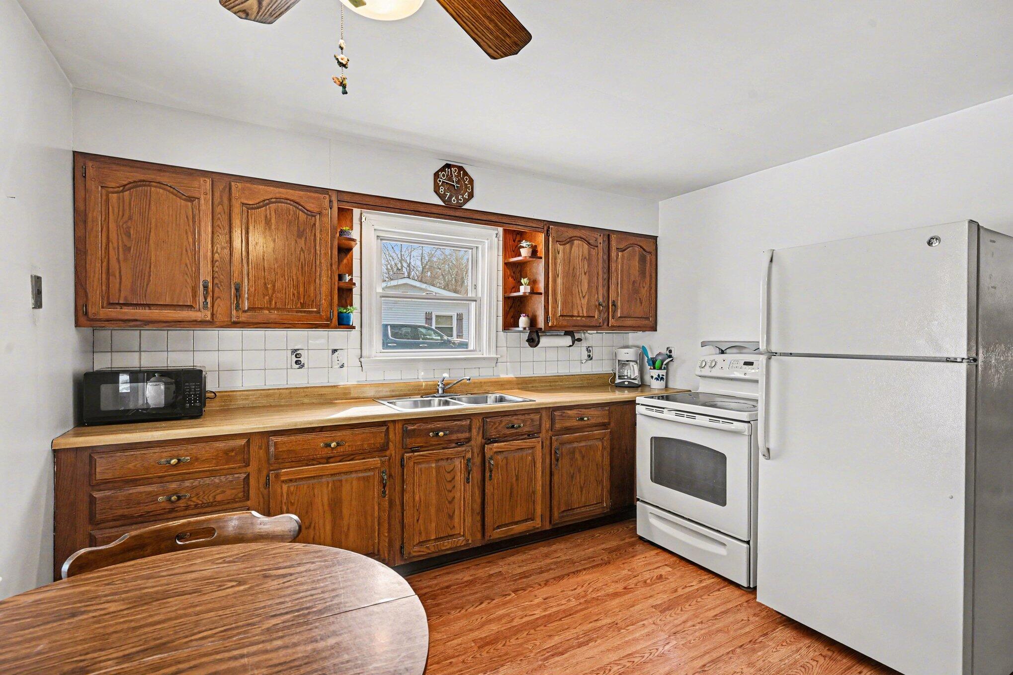 3513 Monroe Road Allegan, MI 49010 - Photo 14 of 22 008_file_6144