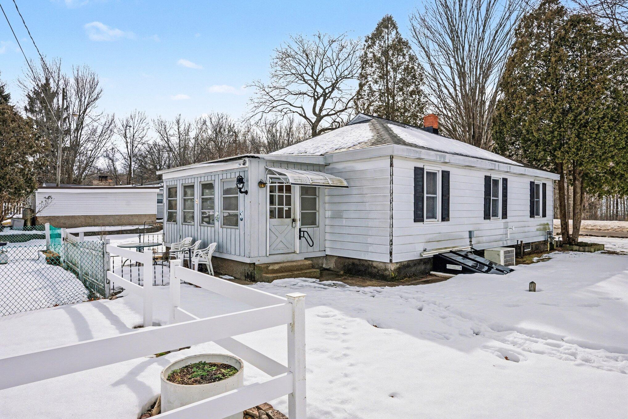 3513 Monroe Road Allegan, MI 49010 - Photo 20 of 22 017_file_4808