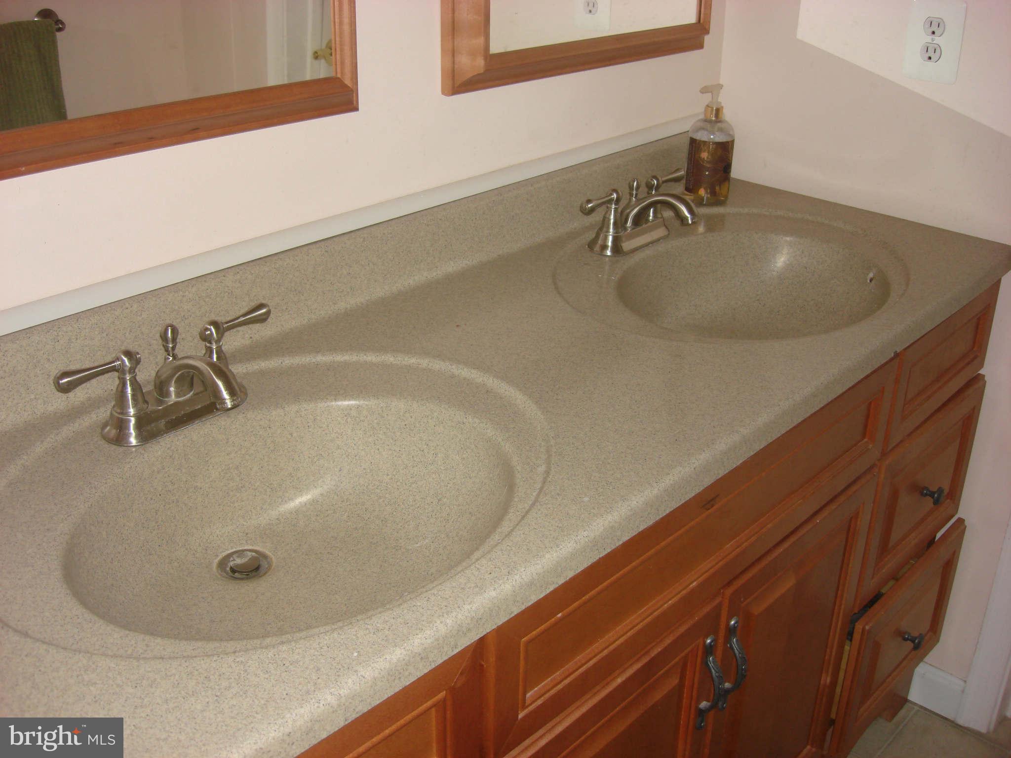 1675 Dalrymple Road Sunderland, MD 20689 - Photo 10 of 30 Bath (Master)