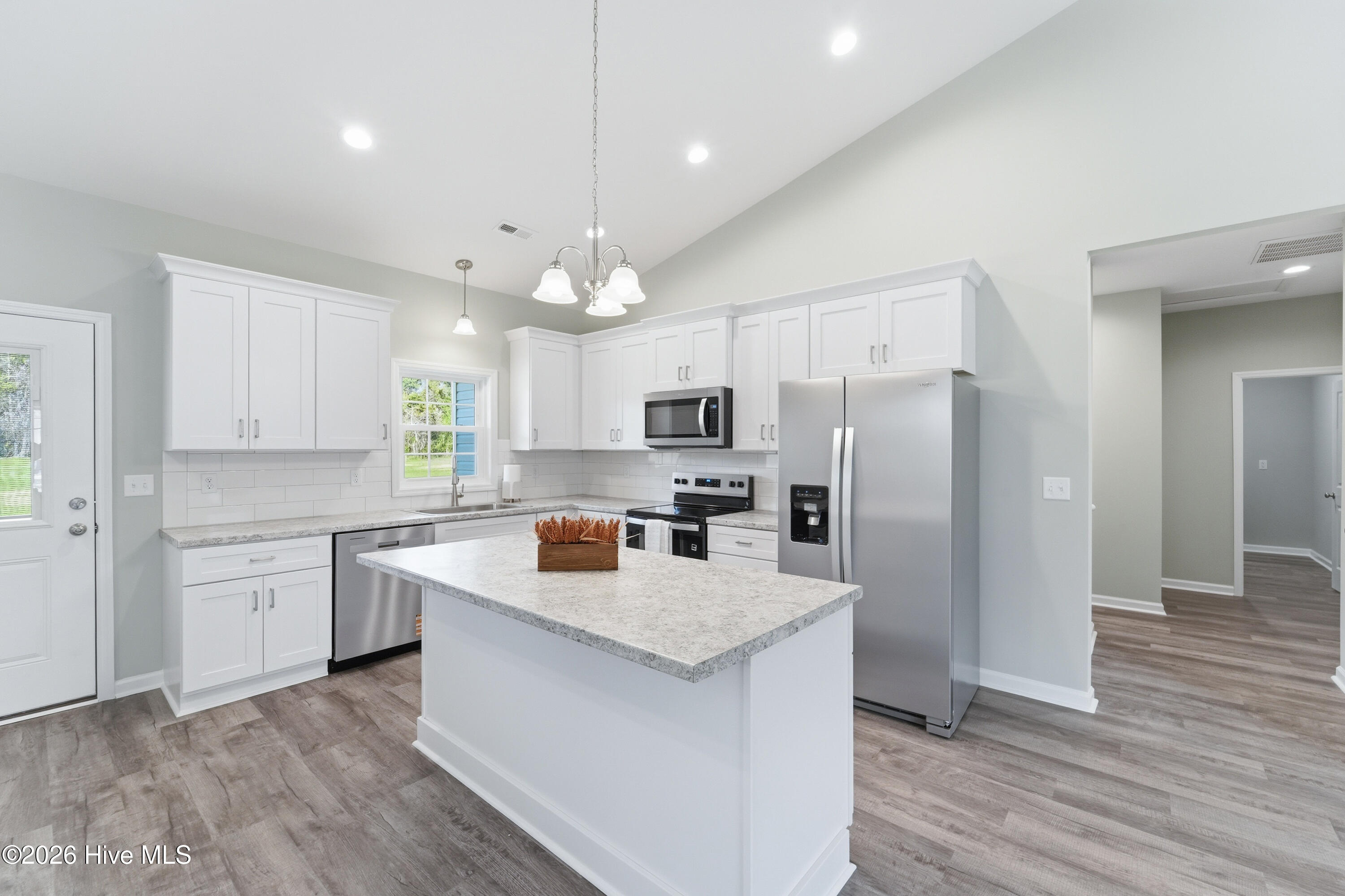 1992 Catherine Lake Road Richlands, NC 28574 - Photo 12 of 38 DSC06006