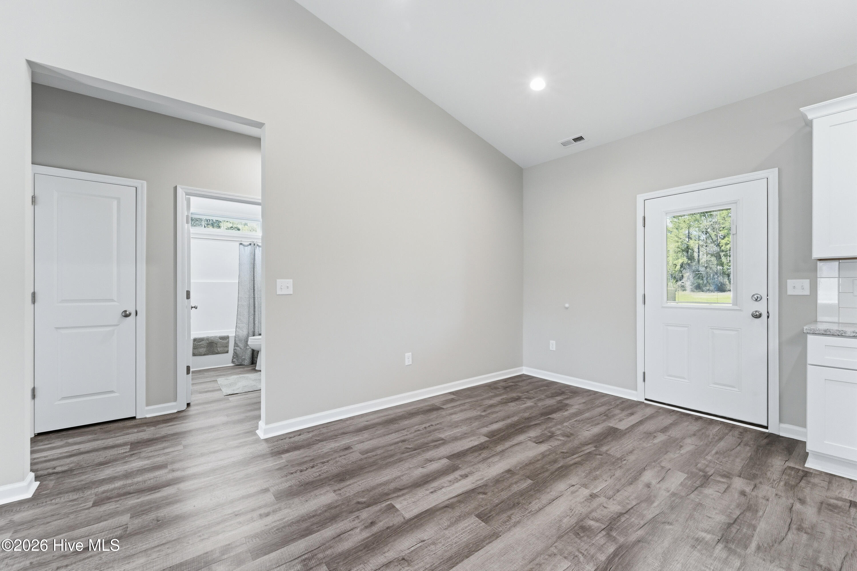 1992 Catherine Lake Road Richlands, NC 28574 - Photo 8 of 38 DSC05981