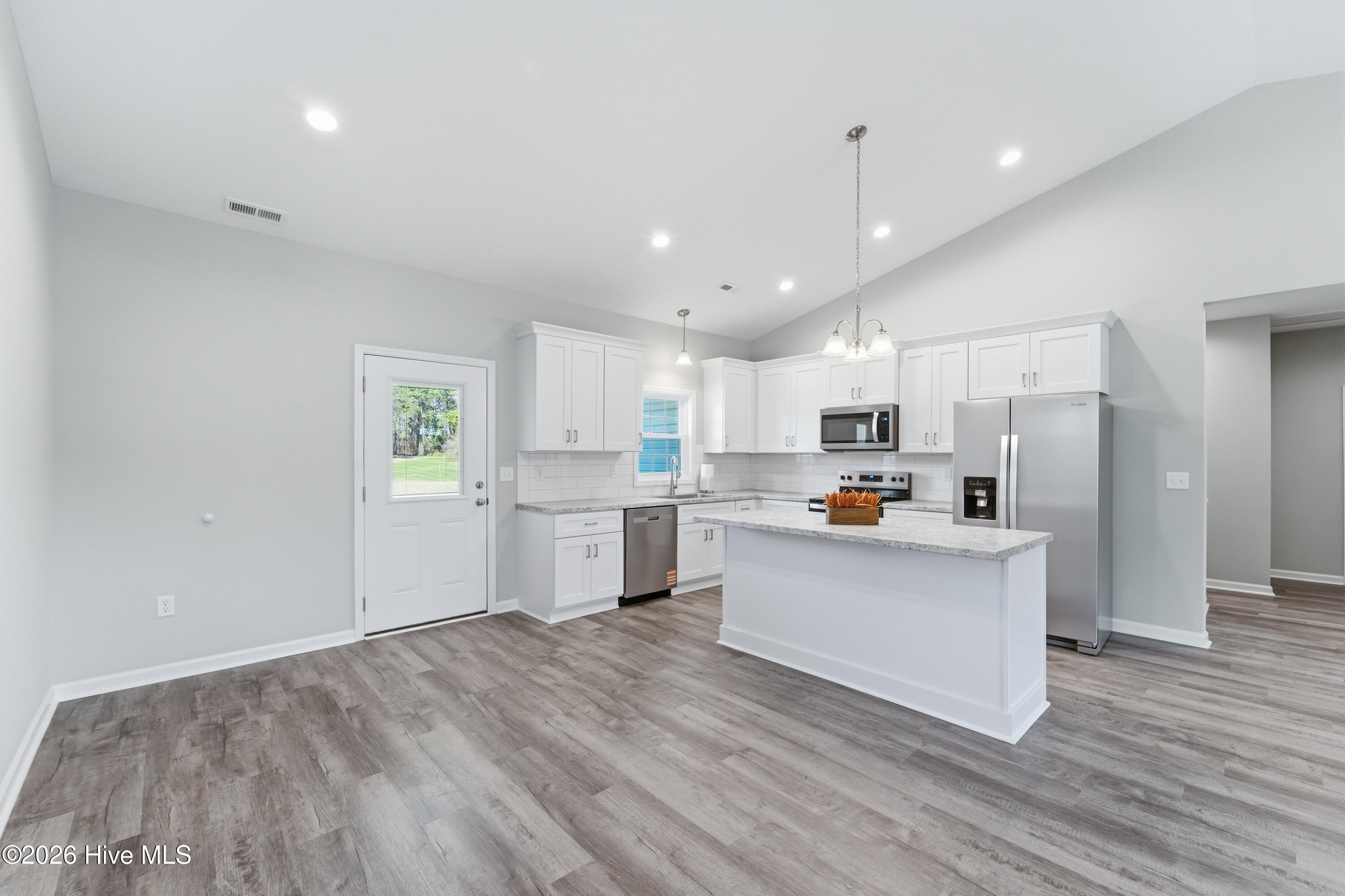 1992 Catherine Lake Road Richlands, NC 28574 - Photo 9 of 38 DSC05986