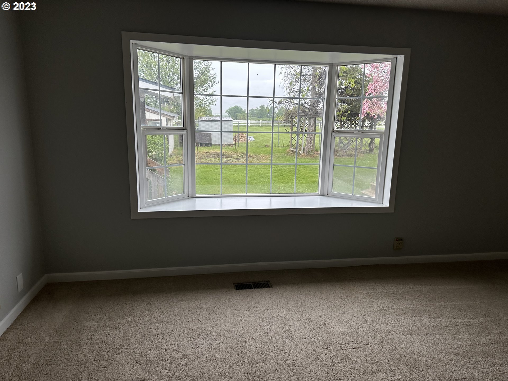 84763 Eastside Road Milton Freewater, OR 97862 - Photo 12 of 31 Gallery Image 12
