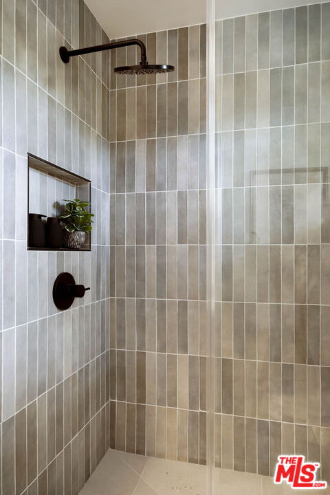 4041 Davana Road Sherman Oaks, CA 91423 - Photo 20 of 35