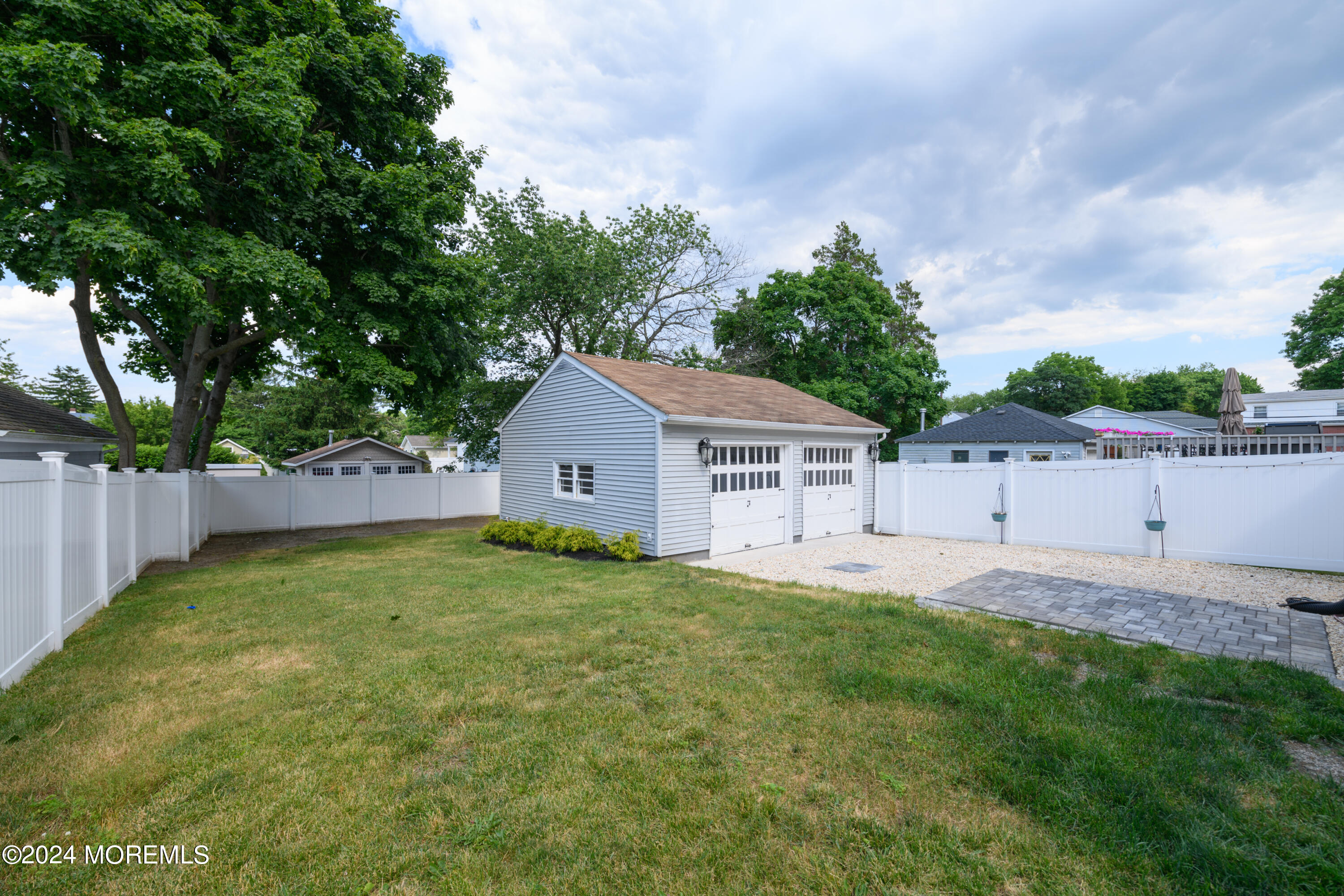 85 Ave Of Two Rivers Rumson, NJ 07760 - Photo 18 of 21 BAP_7701