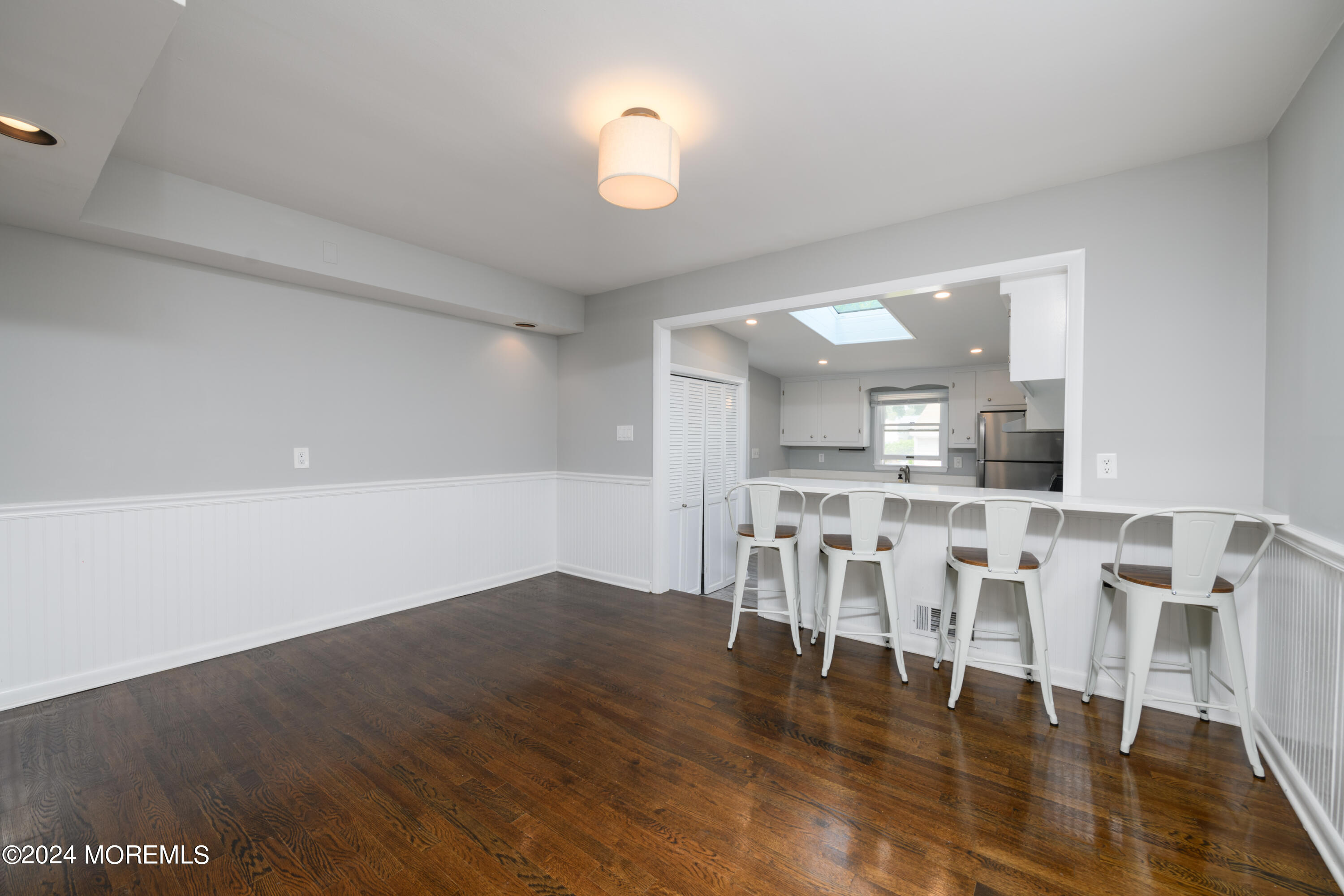 85 Ave Of Two Rivers Rumson, NJ 07760 - Photo 4 of 21 BAP_7616-Edit