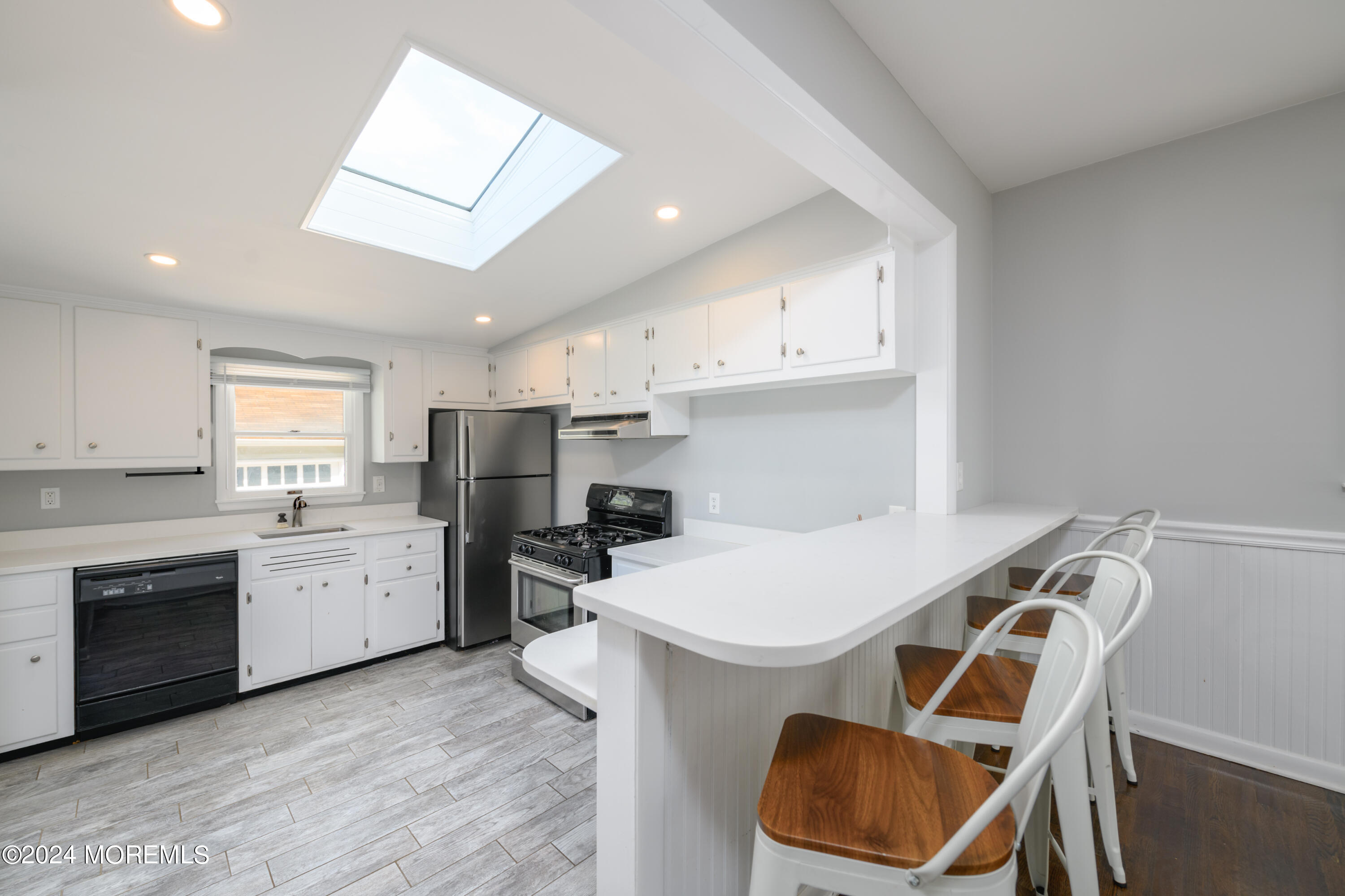 85 Ave Of Two Rivers Rumson, NJ 07760 - Photo 5 of 21 BAP_7624-Edit (1)