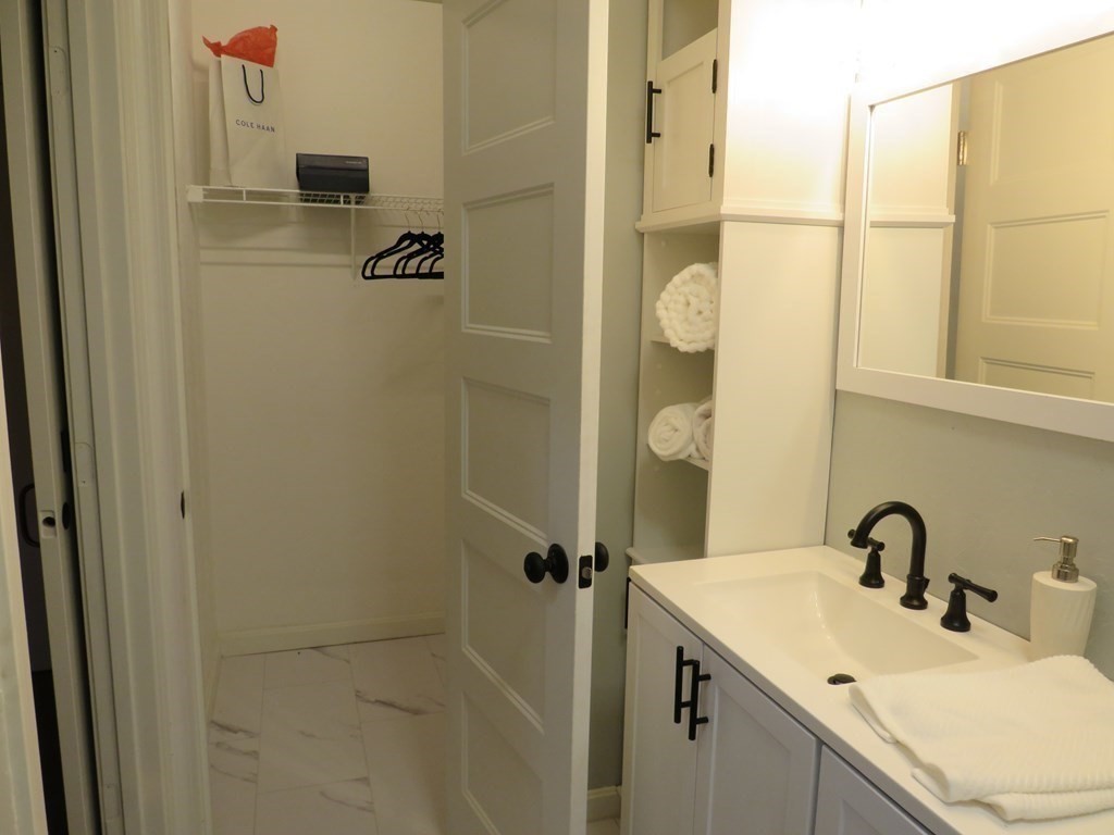8 Meadow Road Townsend, MA 01469 - Photo 26 of 30