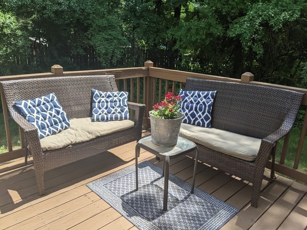 8 Meadow Road Townsend, MA 01469 - Photo 6 of 30