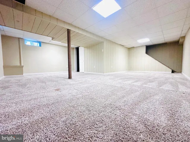 a view of empty room